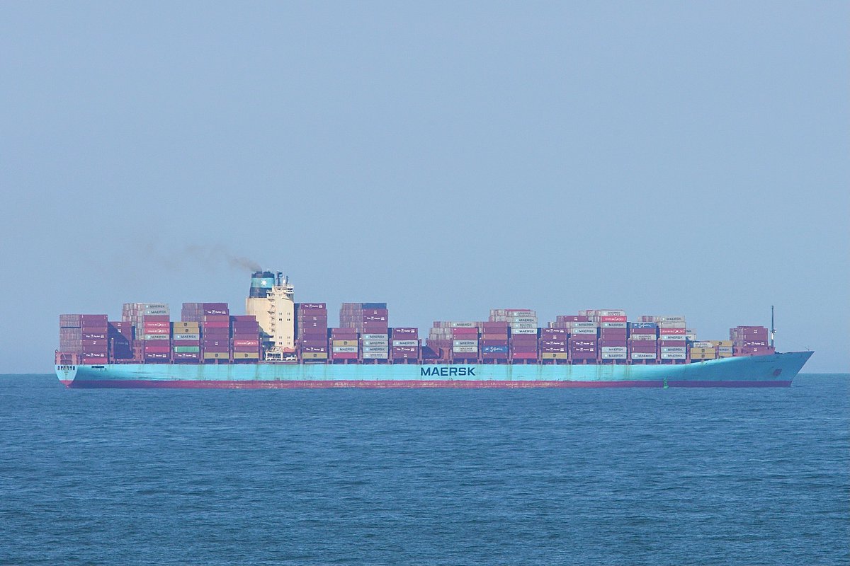 Sailing under the flag of Denmark 🇩🇰 the GUNVOR MAERSK, IMO:9302891 heading out from Norfolk, Virginia to anchor until Tuesday, June 6th when she will head up the Chesapeake Bay to Baltimore, Maryland. #ShipsInPics #ContainerShip #GunvorMaersk