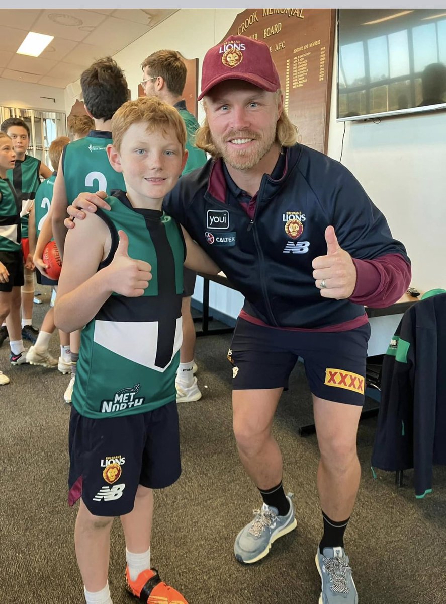 Tks <a href="/daniel_rich10/">Daniel Rich</a> for coming down &amp; making the boys  <a href="/mnsport/">John Karboviak</a> jersey presentation a special one.