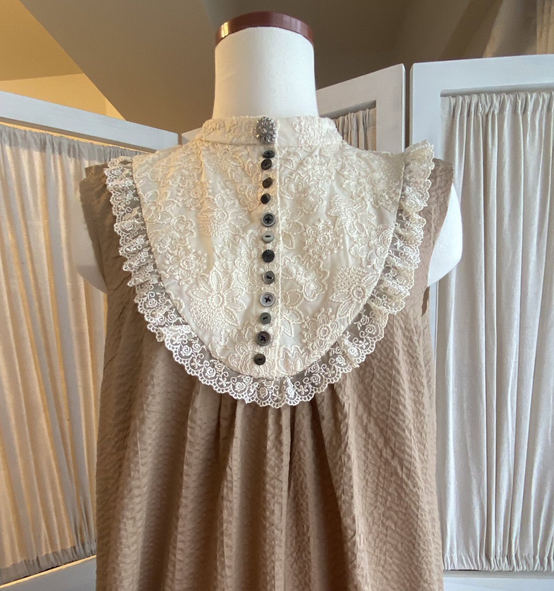 スカートをティアードに変更🌟これから暑くなるので袖は外して、これから改良予定です☺️ https://t.co/VAtDO72GRI