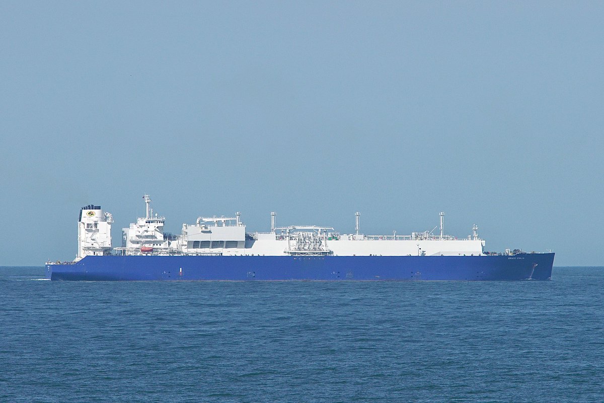 The GRACE EMILIA, IMO:9884174 en route to Port Said, Egypt, flying the flag of the Bahamas 🇧🇸. #ShipsInPics #LNGTanker #GraceEmilia