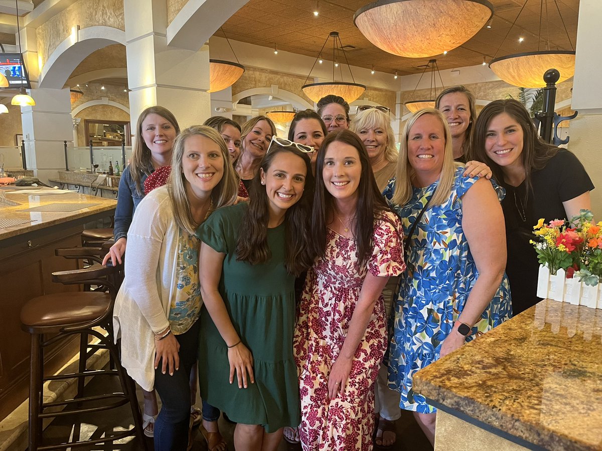 Loved celebrating our two beautiful brides! Congratulations @NataliePoindex2 and @TaylorFell501 ! 🎉🎉🎉 #pembrokepride @krsimp22 @amwetmore @PES_Mustangs