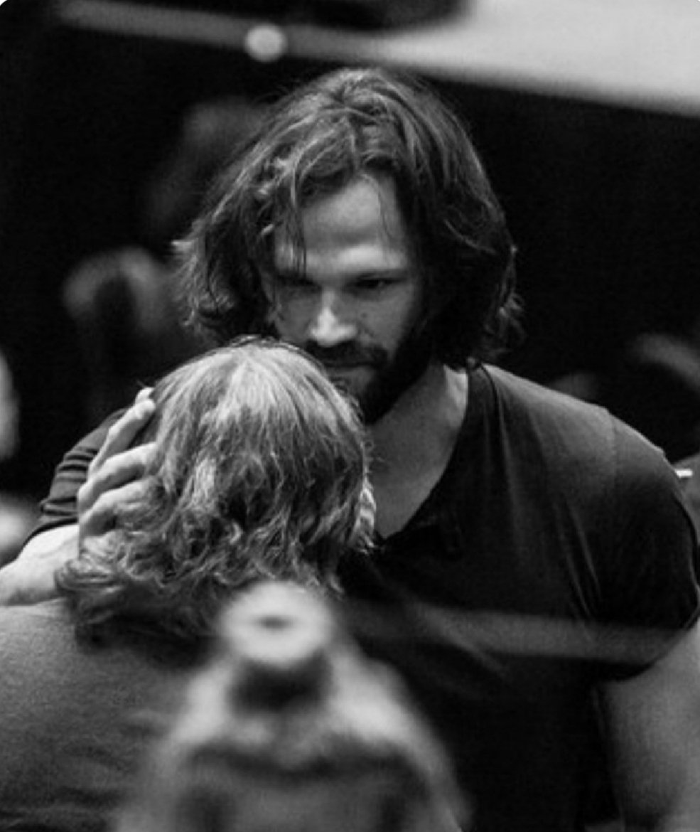 Drop a Jared Padalecki pic or gif that you love for no specific reason and keep it going.
#weloveyoujaredpadalecki #SaveWalkerIndependence