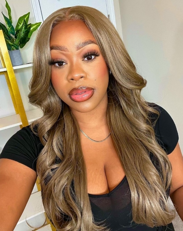 WigTypes's tweet photo. Hair โ @sensationnel_hair GLENNAโ
Color โ LIGHTASHBROWNโ
Model ๐ธ @ko_glamourโ
๐ณ Available @ https://t.co/y0p8rvrvuB ๐ณโ
.โ
.โ
.โ
.โ
.โ
#frontallacewig #hdlacefrontals #fullwig #wiglover #wigwearer #wigslayer #2023 #syntheticwigs #protectivestyles #glenna https://t.co/kgaklgQqBh