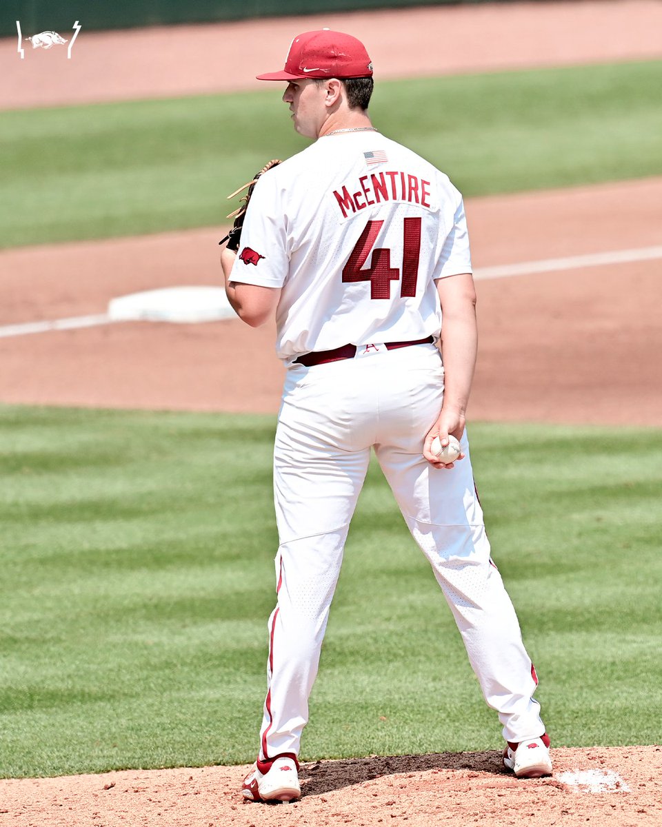 Arkansas Baseball tweet media