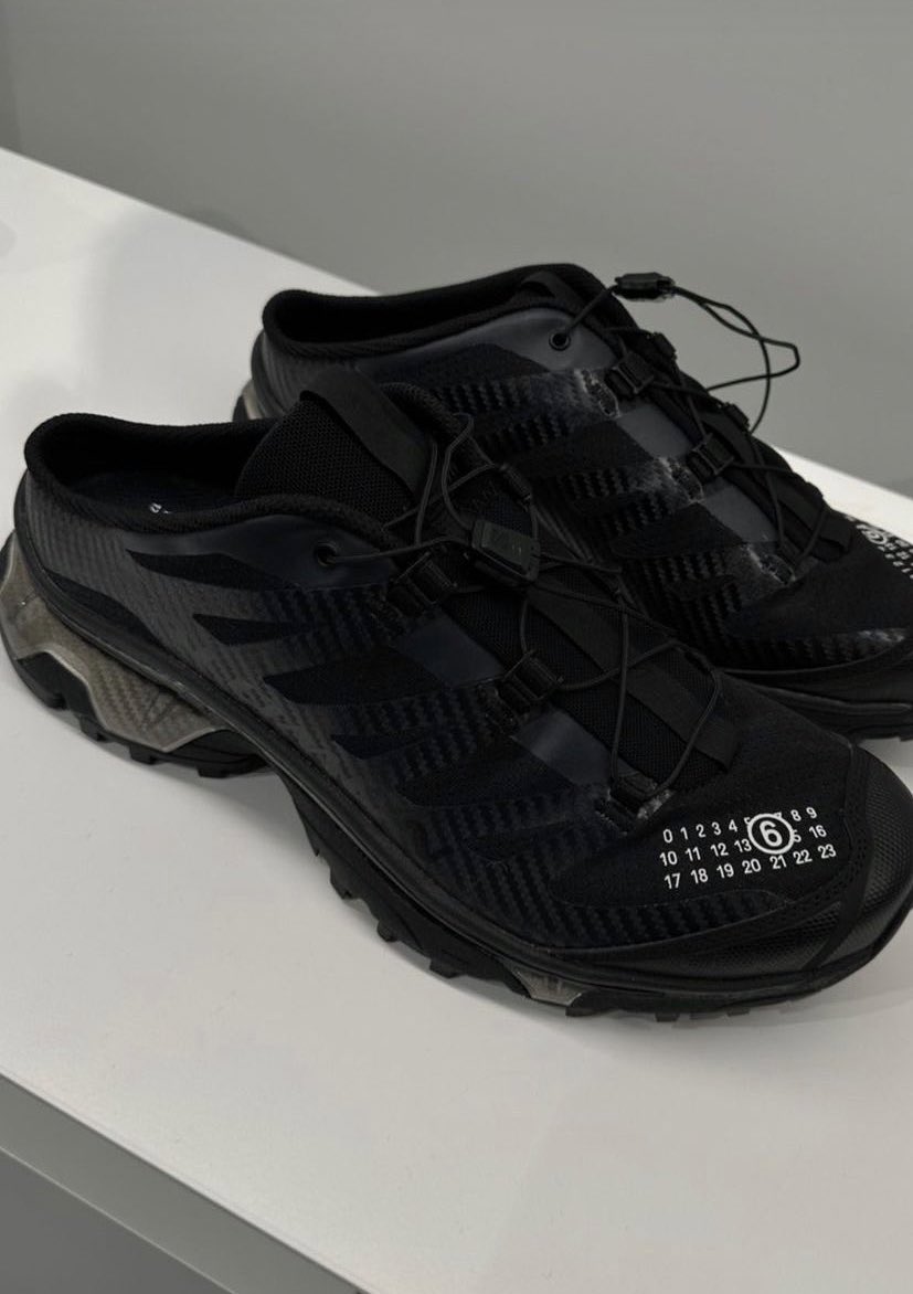 StreetFashion01's tweet photo. Maison Margiela MM6 x Salomon (2023) https://t.co/O1OP91xSk7