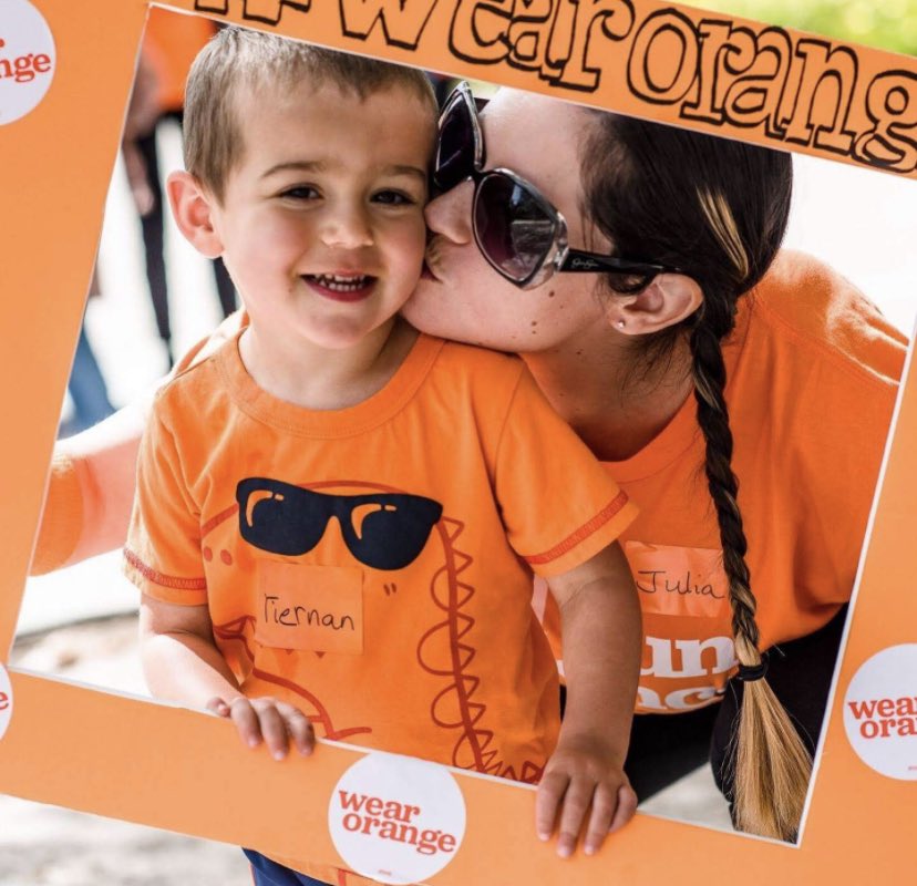 Queenbeejewels's tweet photo. I’m a north county San Diego #MomsDemand volunteer. I #WearOrange to bring awareness to the lives lost from gun violence. Let’s work together to protect our children. Text ORANGE to 644-33. https://t.co/A3c1Bv1ye8