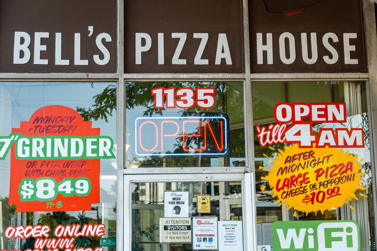 Bell's Greek Pizza tweet media