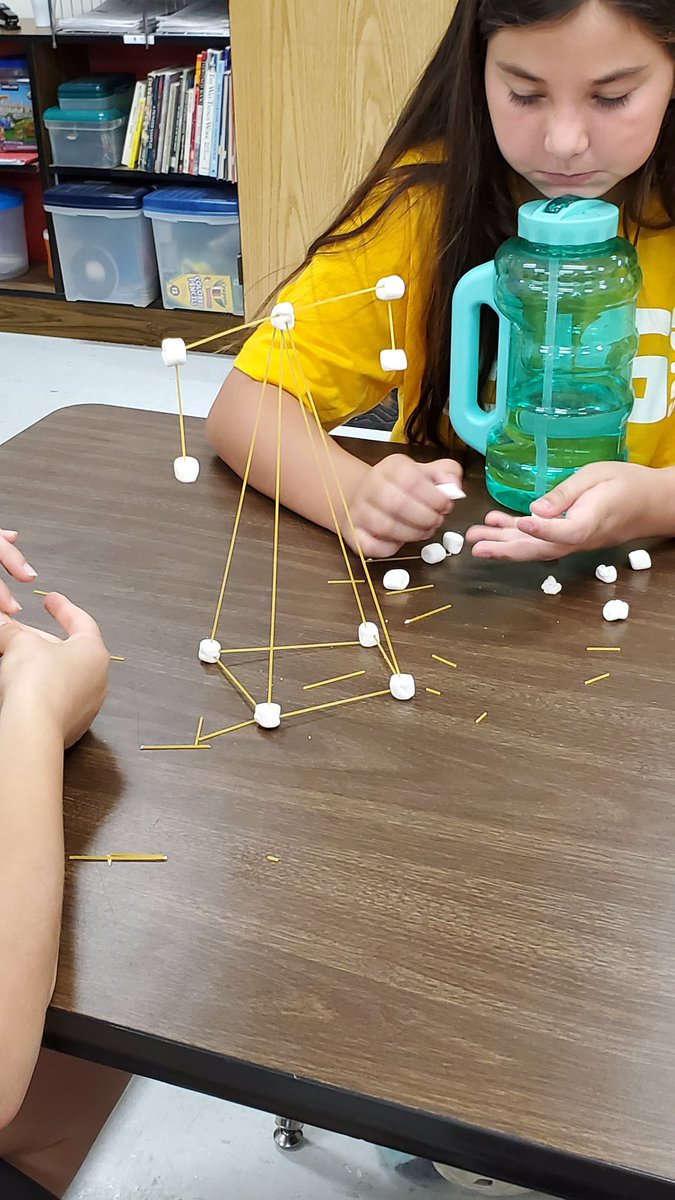 BeckyH68 tweet media