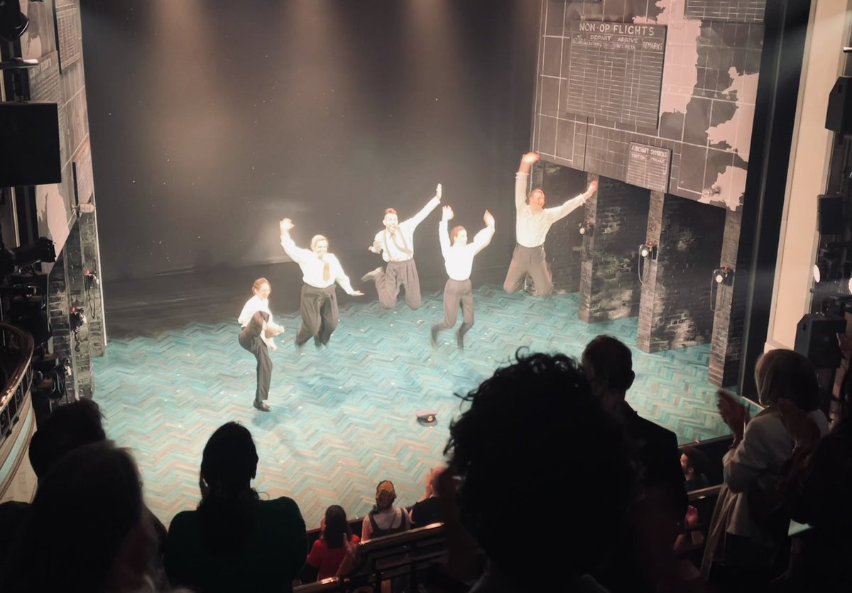 LewisDelivett's tweet photo. Never before have I seen a show 4 times. Today I got ‘the’ shot and saw 2 new cast memebers brilliantly take on the epic roles of Hester and Ewen! How do they do it? Does a newt fear death? I just don’t know. Brava tutti @mincemeatlive @spitlip . I’ll be back again, no doubt. https://t.co/kZaXLSpVfQ