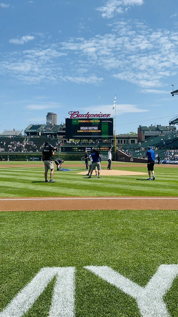 Leona Lee on Twitter "RT HoanDHuynh So honored to throw out the 1st