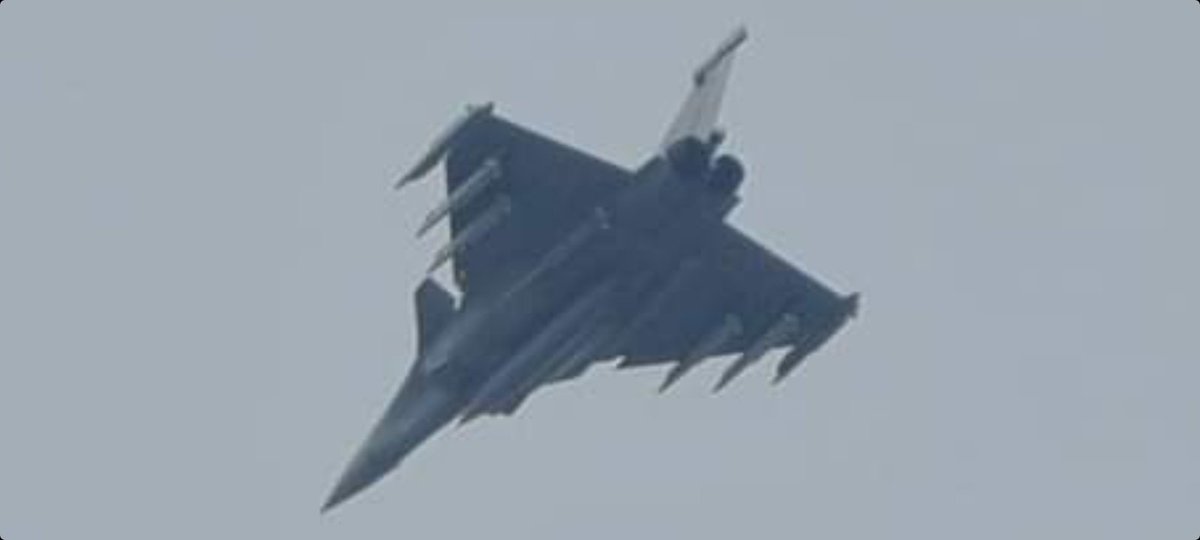 blocksixtynine's tweet photo. Rafale F4 in a missile truck configuration with 8x AAMs. https://t.co/X5xjxdEeG6