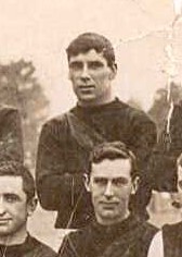 ProjectRedBlack's tweet photo. Happy heavenly Bomber birthday to Ernie Martin (17 games, 1928-29), Bert Ryan (15 games, 1908) & Jim Moore (1 game, 1913, no pic), plus Michael Redenbach (3 games, 1978) ❤️🖤🥳
@essendonfc @efcppoa #alwaysstriving #redandblack https://t.co/UsoMWfBwHp