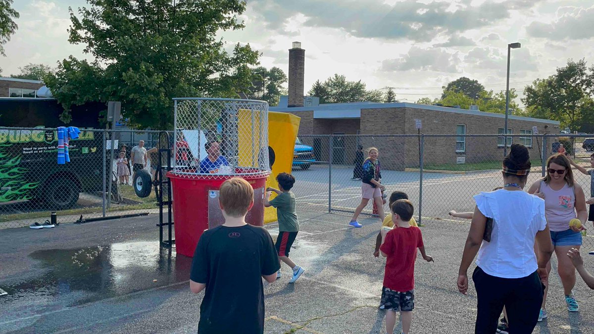 Come on down to the Blacktop Bash! Good times everywhere you look, and chances to get revenge on the teachers in the sink tank!