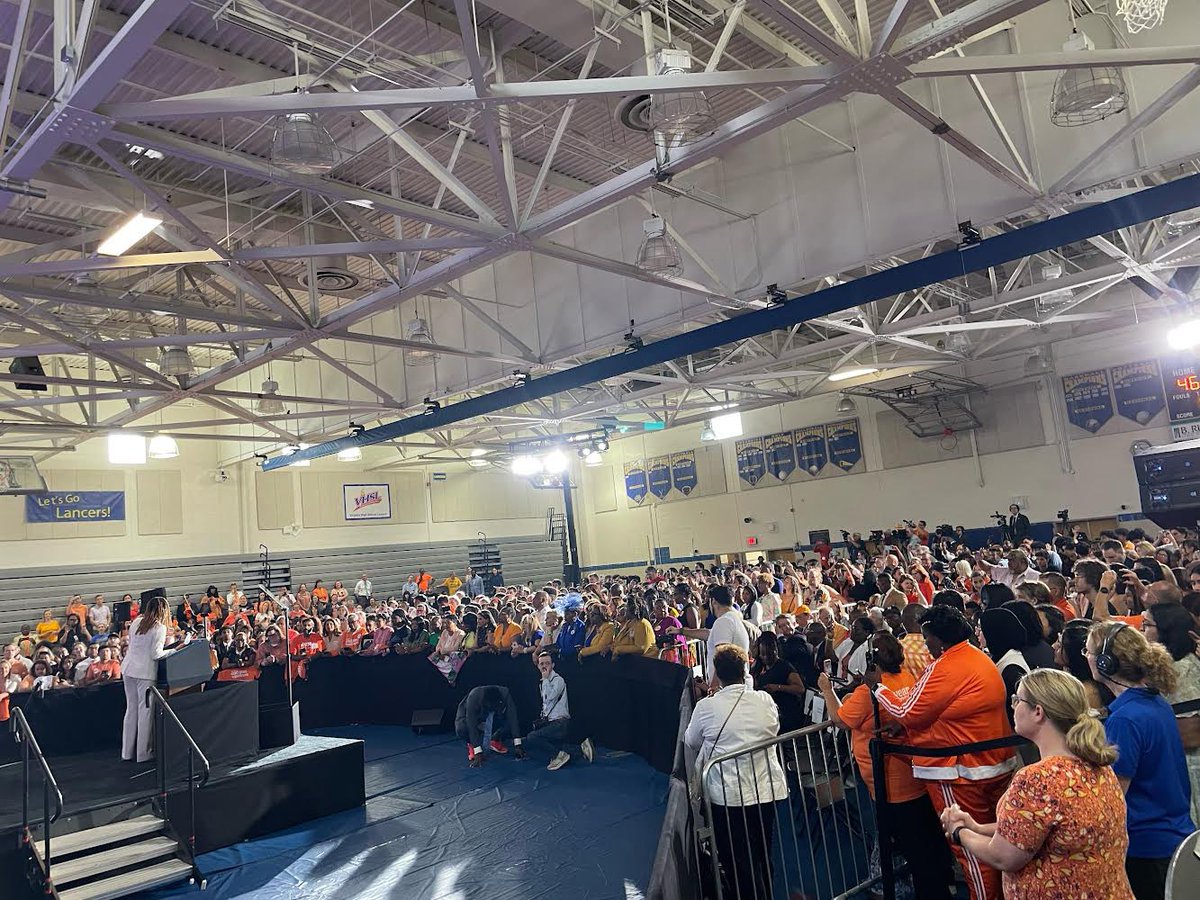 Dave Cavell tweet media