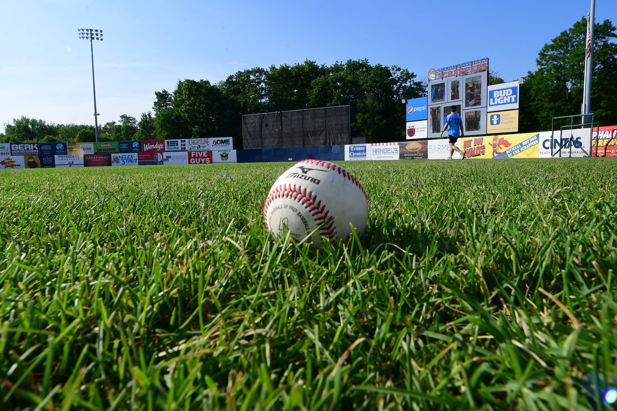 wvsam32's tweet photo. @mlbdraftleague Covering the MV Scrappers vs WV Blackbears tonight.  First game of an 8 day road trip to three Draft League Stadiums, 2 AA Stadiums and MLB's PNC....plus two days at Cooperstown at the HOF. https://t.co/Z0rPV7jUHM