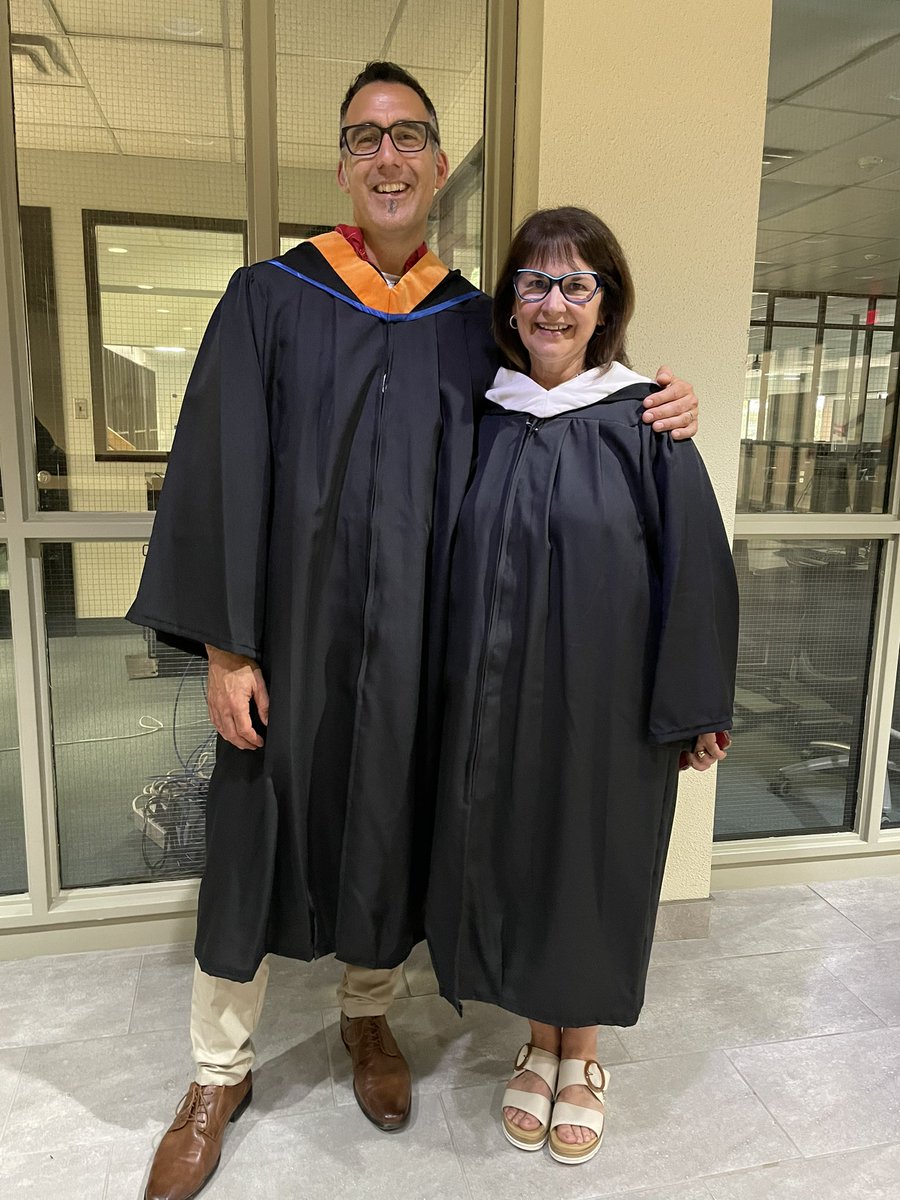 jamiebelec's tweet image. Feeling humbled and blessed at the @whatsinsideslc #Cornwall campus #convocation with our incredible #CommunityServices team! Lori &amp;amp; Heather for #ECE Carolyn with #POFP and Jody &amp;amp; Benoit with #SSW alongside our sr. leadership @gvollebregt &amp;amp; @LChatterton18 Well done grads of 2023!