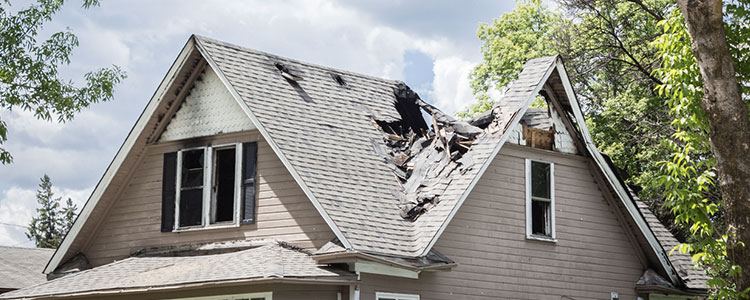 Of all that #homeownersinsurance covers, find out if roof damage is one of them. #realestate  cpix.me/a/170797431