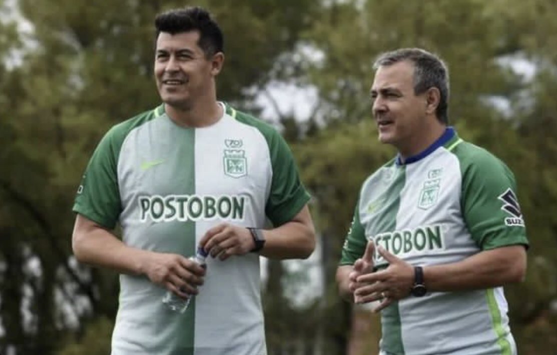 BocaPasionTotal's tweet photo. ADELANTÓ DE @PampaAranda
✅ Diego #Osses se sumó al Cuerpo Técnico de Boca. Es un hombre de confianza de Almirón, trabajaron juntos en varios clubes.
El hasta hoy PF Pablo Santella quedará como segundo bajo las órdenes de Osses https://t.co/GtL7Twydbs
