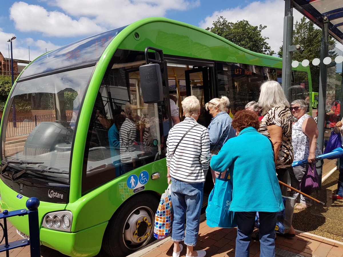 Head to the seaside/day out for £6. Eg at 0900 T3 from Wrexham to Barmouth and the 1700 Barmouth to Wrexham.
🎫 A 1Bws Ticket
Adult £6.00
Child (5-15) £4.00
Mytravelpass - Fyngherdynteithio (16-21) £4.00
Family (2 Adults & up to 3 Children) £13.00