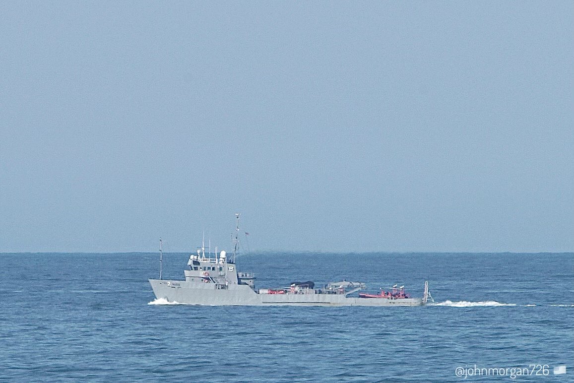 WarshipCam's tweet photo. TSV-2 Hugo special vessel coming into Little Creek, Virginia- June 2, 2023 #tsv2 #Hugo
SRC: TW-@johnmorgan726 https://t.co/1rEFEfJYBx