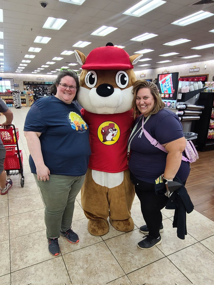 jedipirate's tweet photo. We finally made it to Buc-ee's! Our destination goal for 180+ miles. And look! Buc-ee is as old as I am! #BirthdayRoadTrip #BuceesOrBust #PCCPACbound https://t.co/vjqCcDGeTg