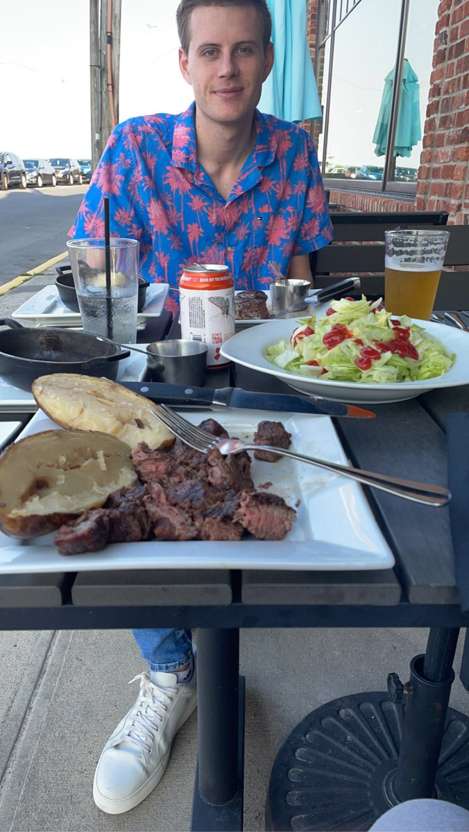 BeZo's tweet photo. On a date with @MrJohnYoshi https://t.co/c4zx8IeSfa