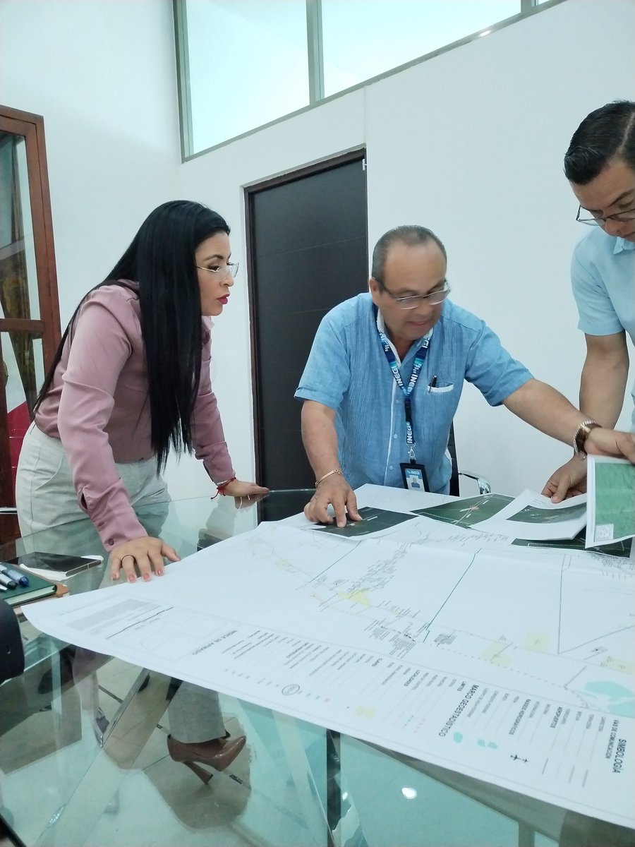 #AdministraciónPúblicaMunicial #DelimitaciónGeográfica del7 #XIMunicipio y la precisa ubicación de todas sus localidades es una actividad propia  del <a href="/INEMexico/">@INEMexico</a> su titular <a href="/CNoveloVela/">Carlos Fernando Novelo Vela</a> <a href="/INEGI_INFORMA/">INEGI INFORMA</a> en #QuintanaRoo le explica a <a href="/BlancaMerariPM/">Blanca Merari Puerto Morelos</a> el estatus actual. <a href="/abrahammasegosa/">abrahammasegosaraña</a>