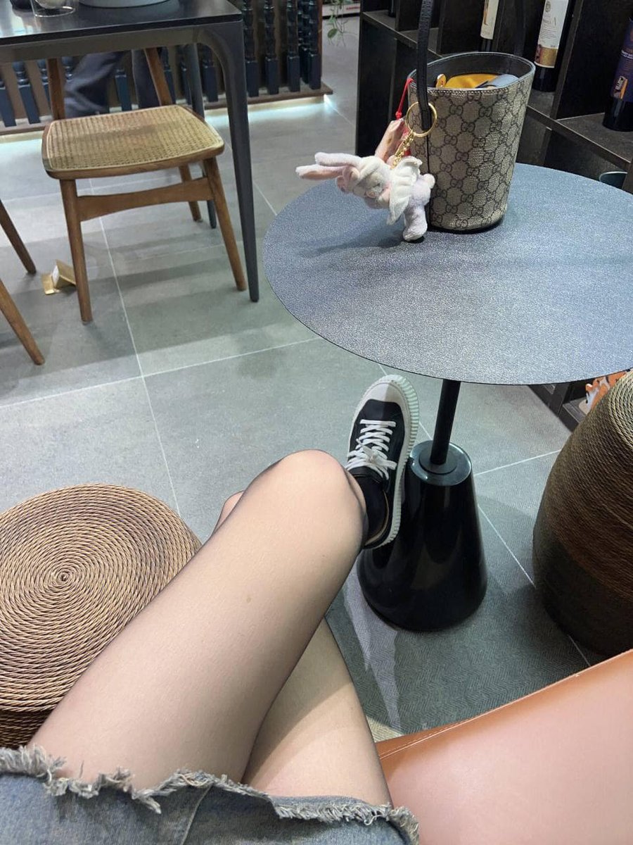 Capone734's tweet image. Are you also looking forward to that weekend you can go shopping with you and then go home to make food together? #shopping #food #coffee  National Anthem Fort Bragg Marine One #FlashbackFriday #13MillionJobs