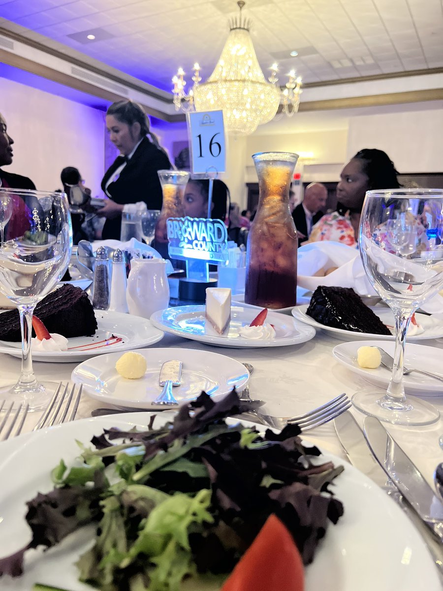 dreambyanymeans's tweet photo. Great Times at the @BCOESBD
Broward & Beyond Business Conference.
Learned a lot, made a lot of great connections. ✍🏾 Brick By Brick!💪🏾
#BBBC2023 #SmallBusinesses #Anymeans #Browardcounty https://t.co/6WuIHcdR2V