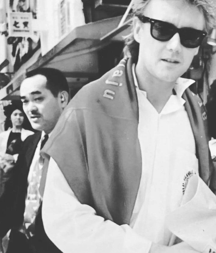 unseen picture of roger taylor in japan 🤍