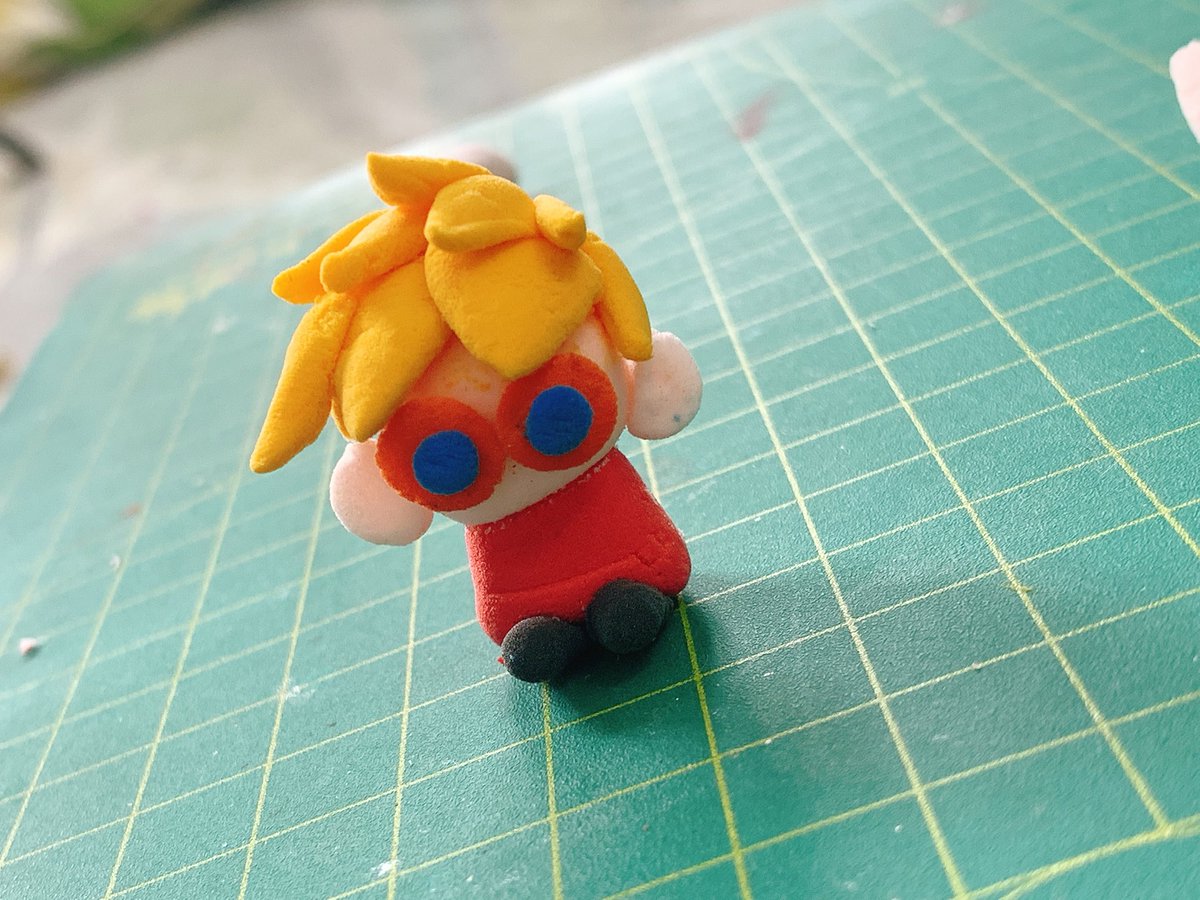 Ckokid120's tweet photo. Steal my nephew’s toy to make vash https://t.co/ee38J1Jr3o