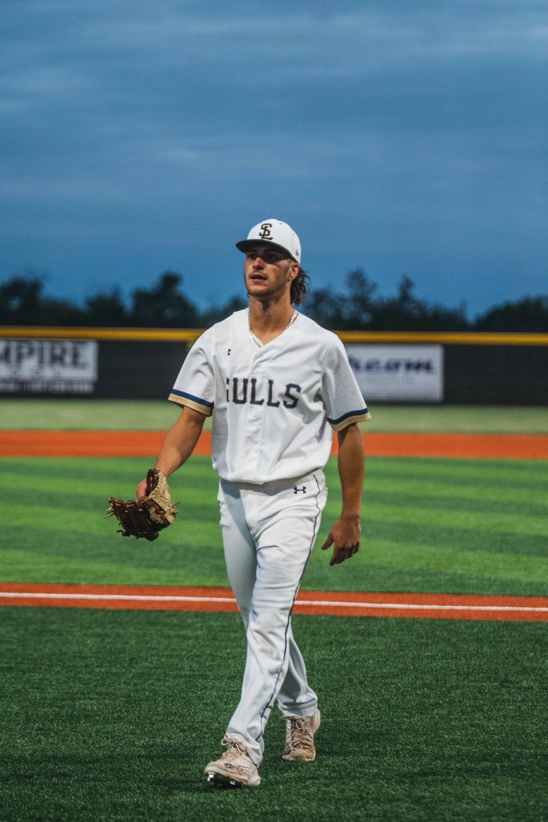Sylvan Lake Gulls (@sylvanlakegulls) on Twitter photo BARKED BACK 📢
Ty Boudreau’s Stat Line
9.0 IP
2 H
0 R
0 BB
5 SO
✨CG shut out ✨
#LakeBoys || <a href="/TylerBo67252274/">Tyler Boudreau</a> BARKED BACK 📢
Ty Boudreau’s Stat Line
9.0 IP
2 H
0 R
0 BB
5 SO
✨CG shut out ✨
#LakeBoys || <a href="/TylerBo67252274/">Tyler Boudreau</a>