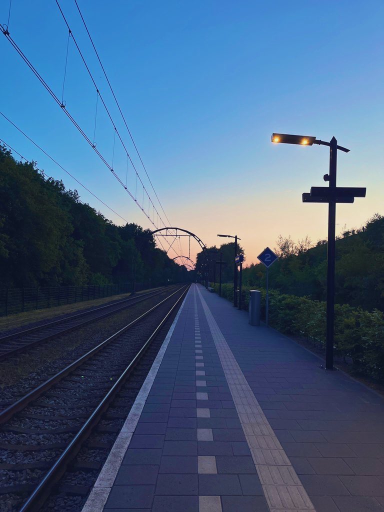 gundeepsingh12's tweet image. Real Joy lies in balance ⚖️❤️
Heading to @PrgBlockWeek