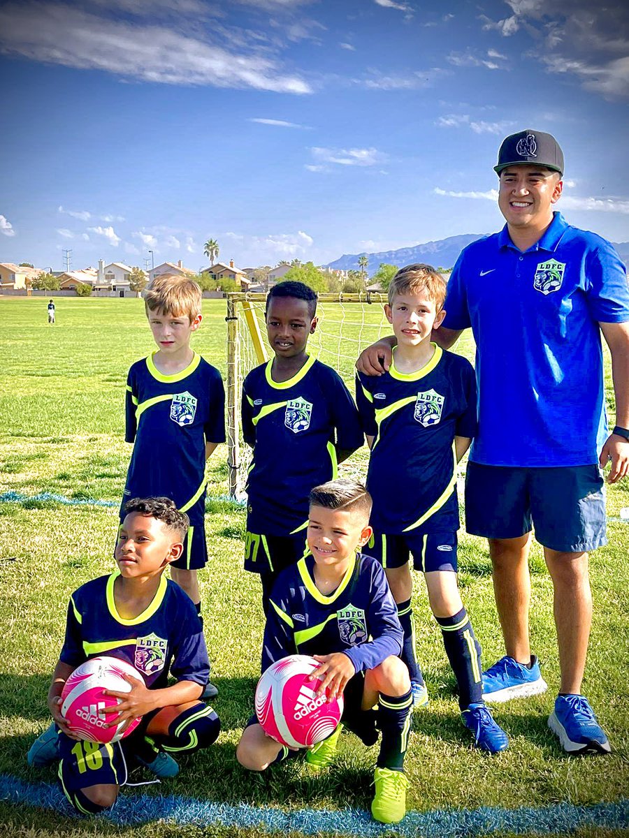 Lion'sDenFútbolClub tweet media