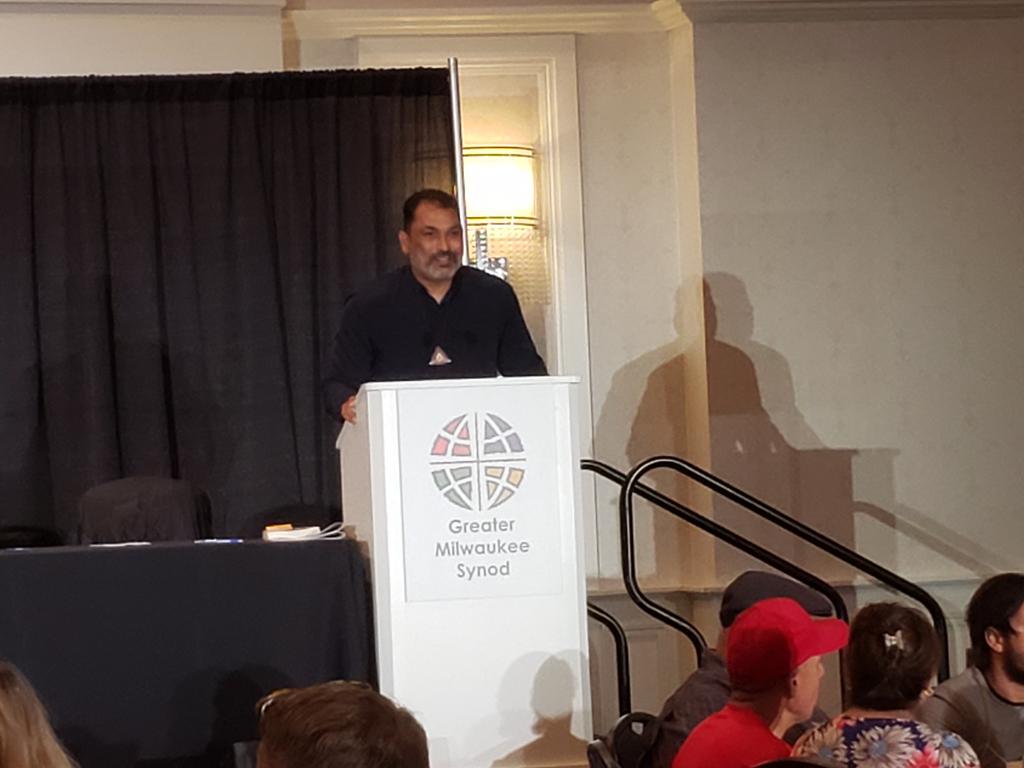 @PardeepKaleka is our keynote speaker at the <a href="/MilwaukeeSynod/">Greater Milwaukee Synod, ELCA</a>
#GMSAssembly23. 

He speaks to us about how to speak love to those who are different from you.