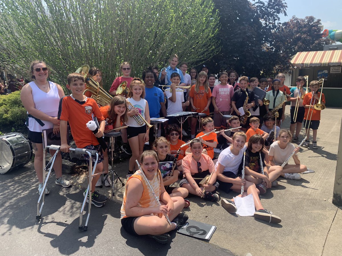 Congrats to the Waterloo 5th grade band on a great performance at Darien Lake Music Fest today! 🖤🧡🎶 #TigerPride