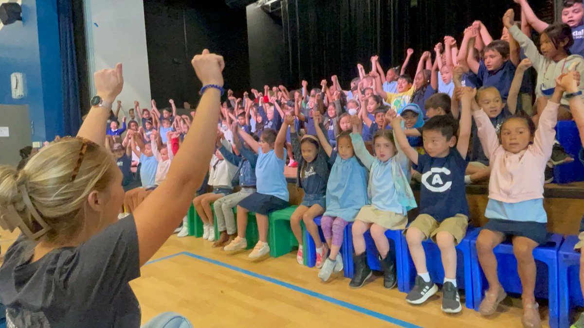 I started my morning at rehearsal with 110 kindergarten friends. I’m playing the guitar while they sing about what they learned this year for the annual #WestlakeCharter Aloha to Kindergarten event next week!