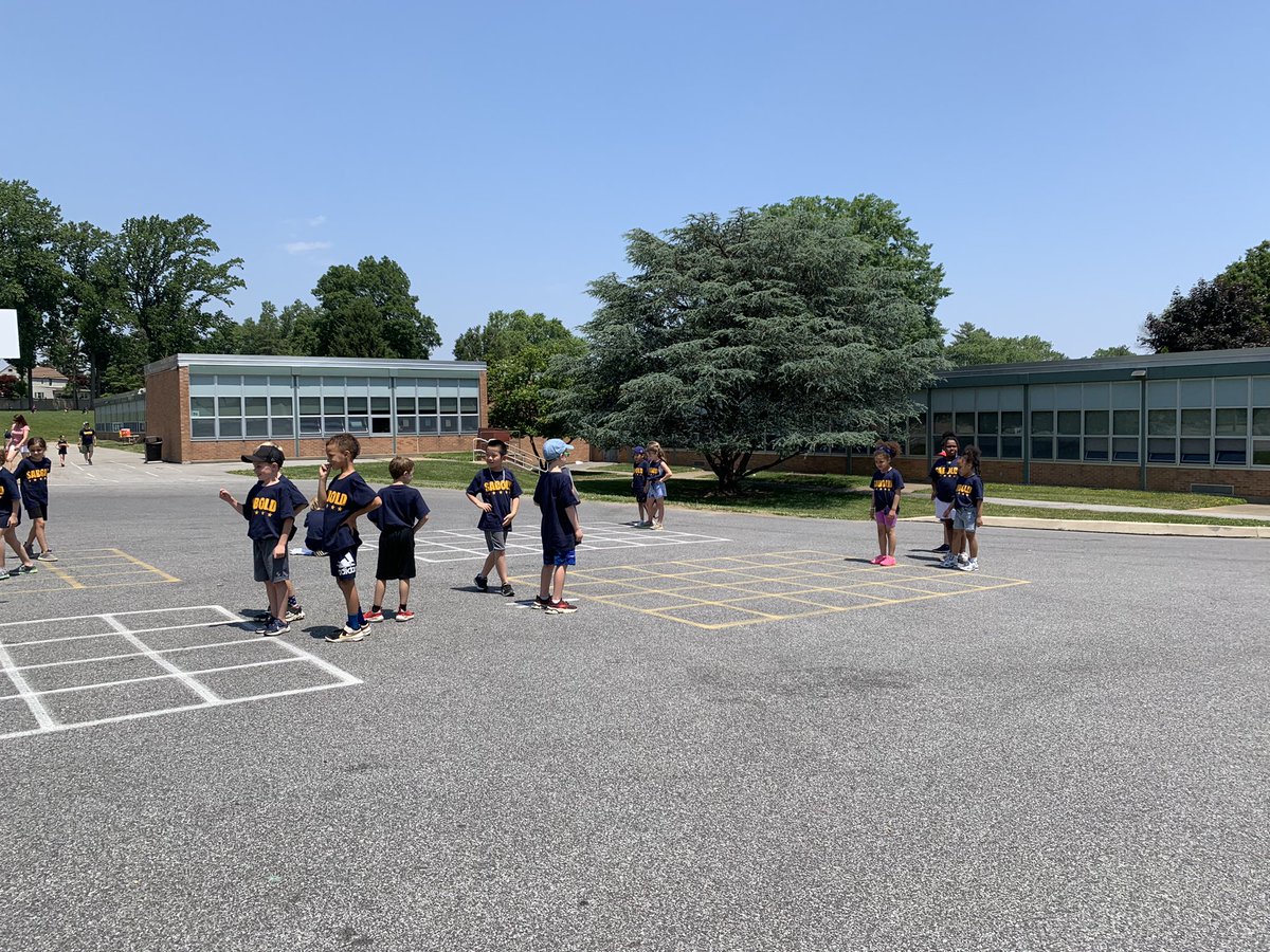 a2ndwithRoom10's tweet photo. “Alone, we can do so little; together we can do so much.” -Helen Keller
Happy Super Sabold Day! https://t.co/OTmIgtnCNB
