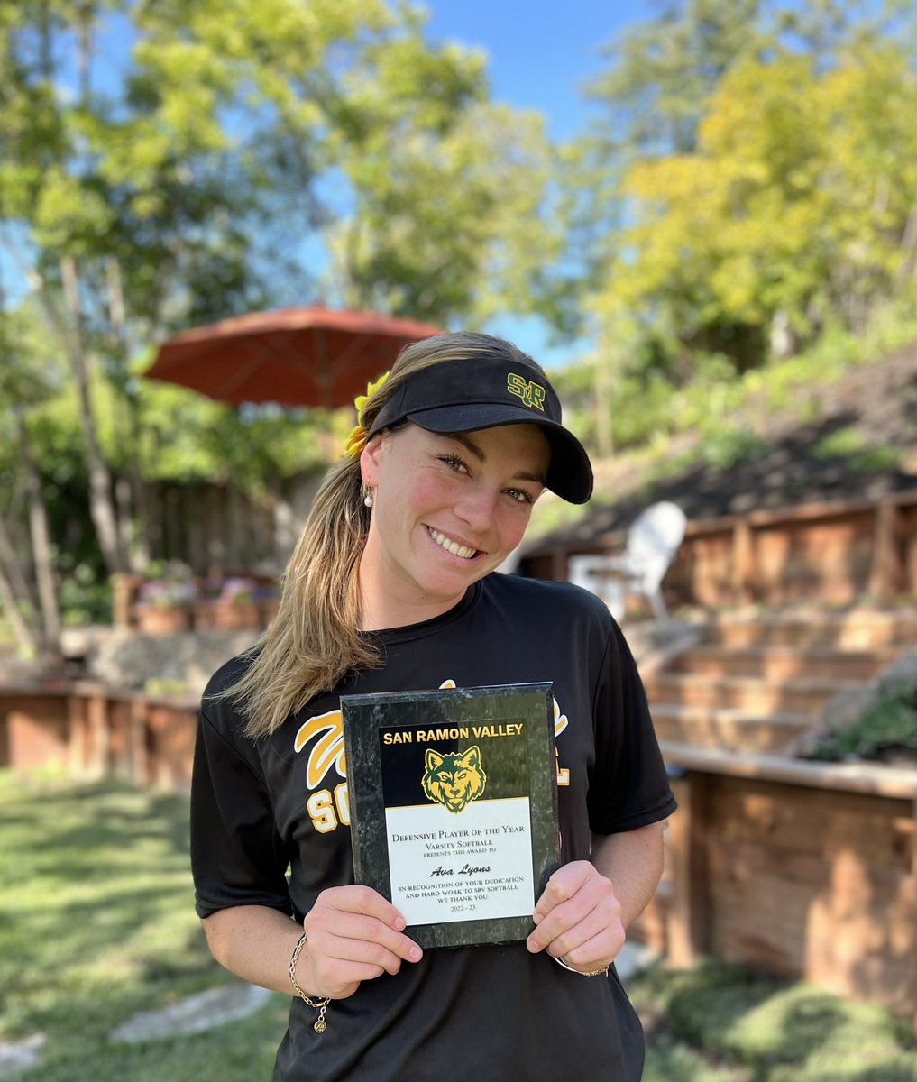 avalyons2025's tweet photo. A little late… but thank you so much @SRVsoftball for  the title of defensive player of the year! I’m so honored to be apart of such an amazing team, I can’t wait for next season💛 #gowolves

@SCAs_Gumataotao @LBSUSoftball @CalPolySoftball @AztecSoftball @UWSoftball @OregonSB https://t.co/pKlEECQa9A