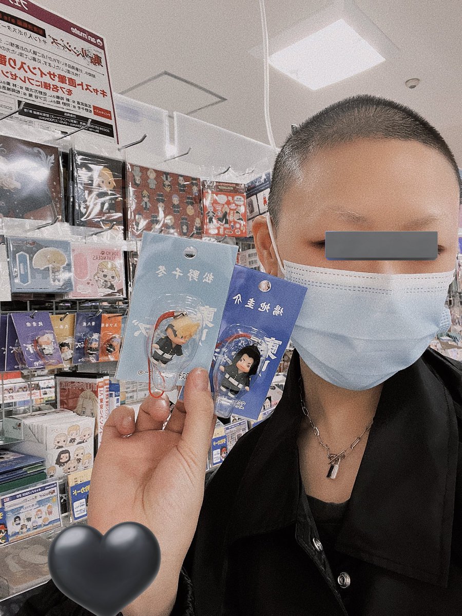 ✷ tweet media
