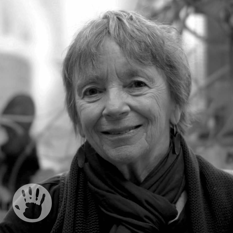 They say you should never meet your heroes, but Bart met Ursula Goodenough and we can tell you it's not true! Her work has been a massive influence on him and our podcast, and now she's on the show! Listen at HumanizeMePodcast.com or your favorite player.