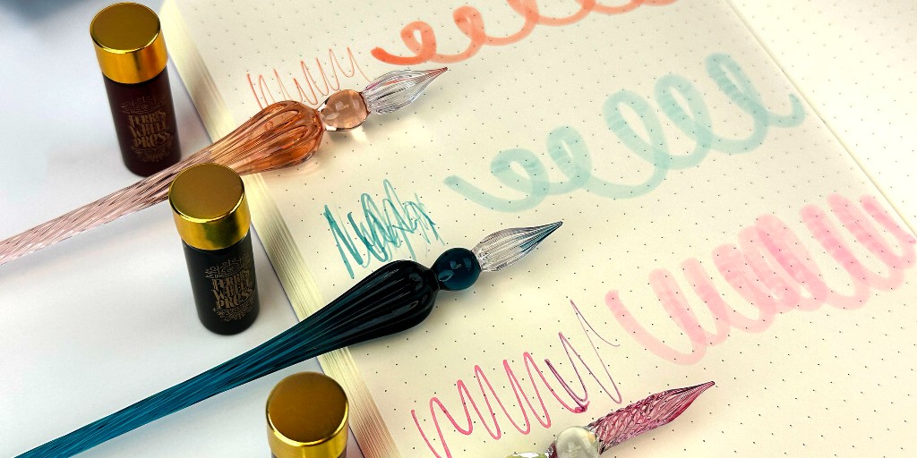 PenChalet's tweet photo. Have you tried the Ink Charger Sets? They are the perfect way to sample inks before you commit to the full-size bottles! The FWP Dreaming in California Ink Charger Set is now available, so make sure to get yours now: https://t.co/QQpPaAOxlc @FWPStationery #InkCharger #Ink #FWPInk https://t.co/C7jxhxSDPi