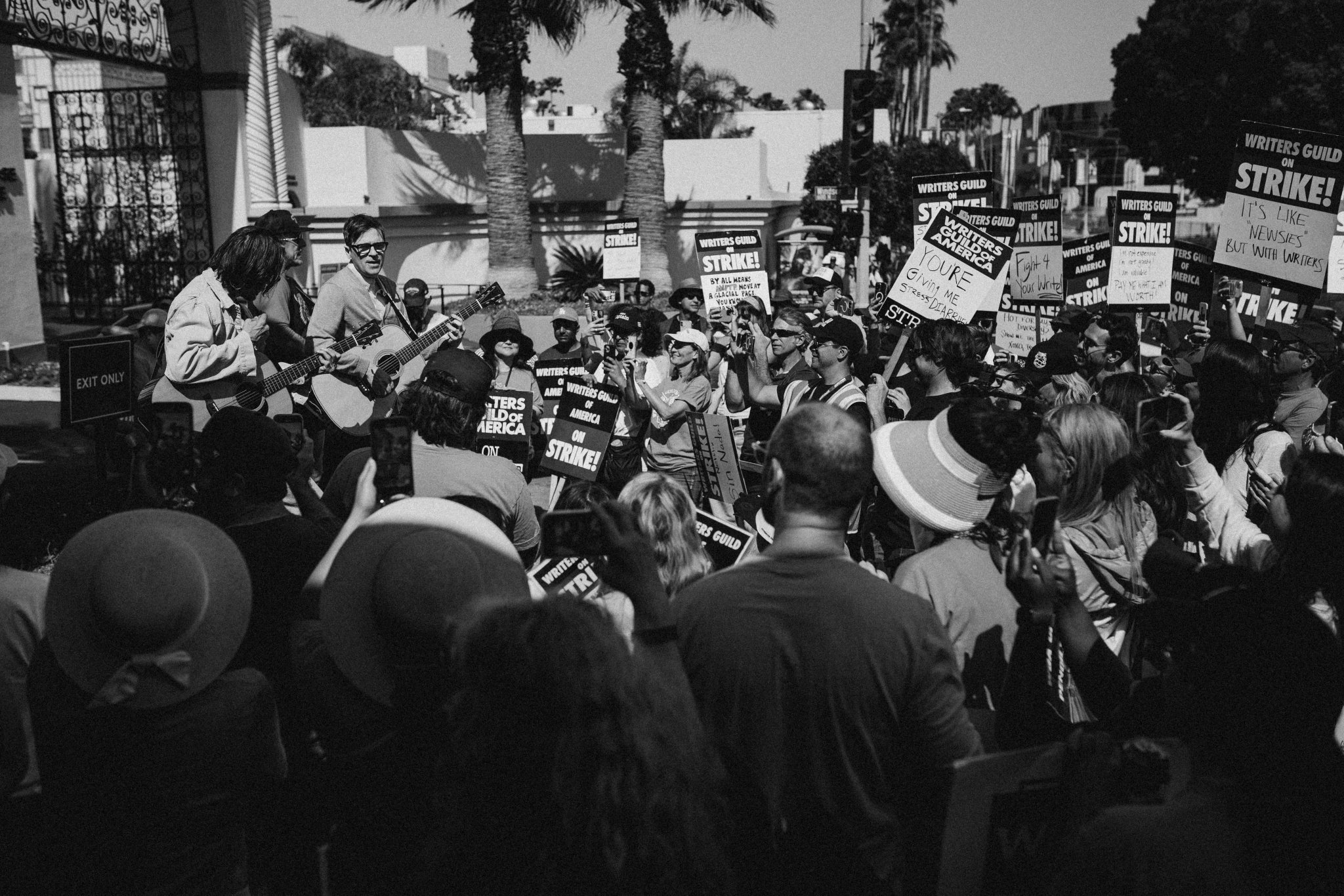 J.W. Hendricks on Twitter "Then, to finish off the day, Weezer came