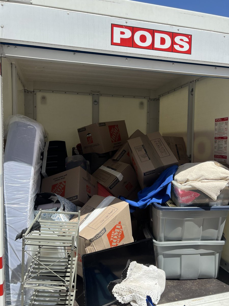 fishalicious1's tweet photo. @PODS did y’all throw my pod off a cliff before y’all delivered it or what https://t.co/xa4DpgCa0w