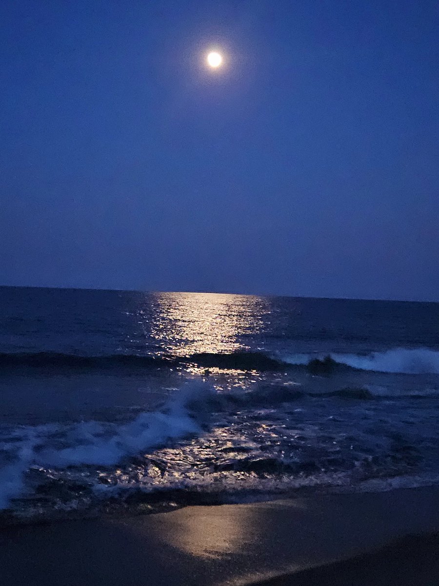 Full moon on the water...can want anything more in this life #MyHappyPlace #Beach #SaltyAir #OCMD #FullMoonComing