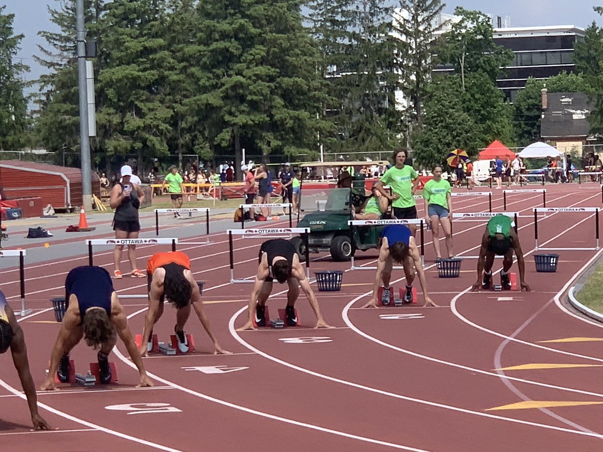 dave_harju's tweet photo. Today concluded the East Regional Track &amp; Field Championships. John Byrne won his heat, then finished 4th overall in a fast final at 11.01 - qualifying for OFSAA next week. Go Tigers! @CapoOttawa @ErinBerthelot1 @StMatthewOCSB https://t.co/KIGlcTyABP