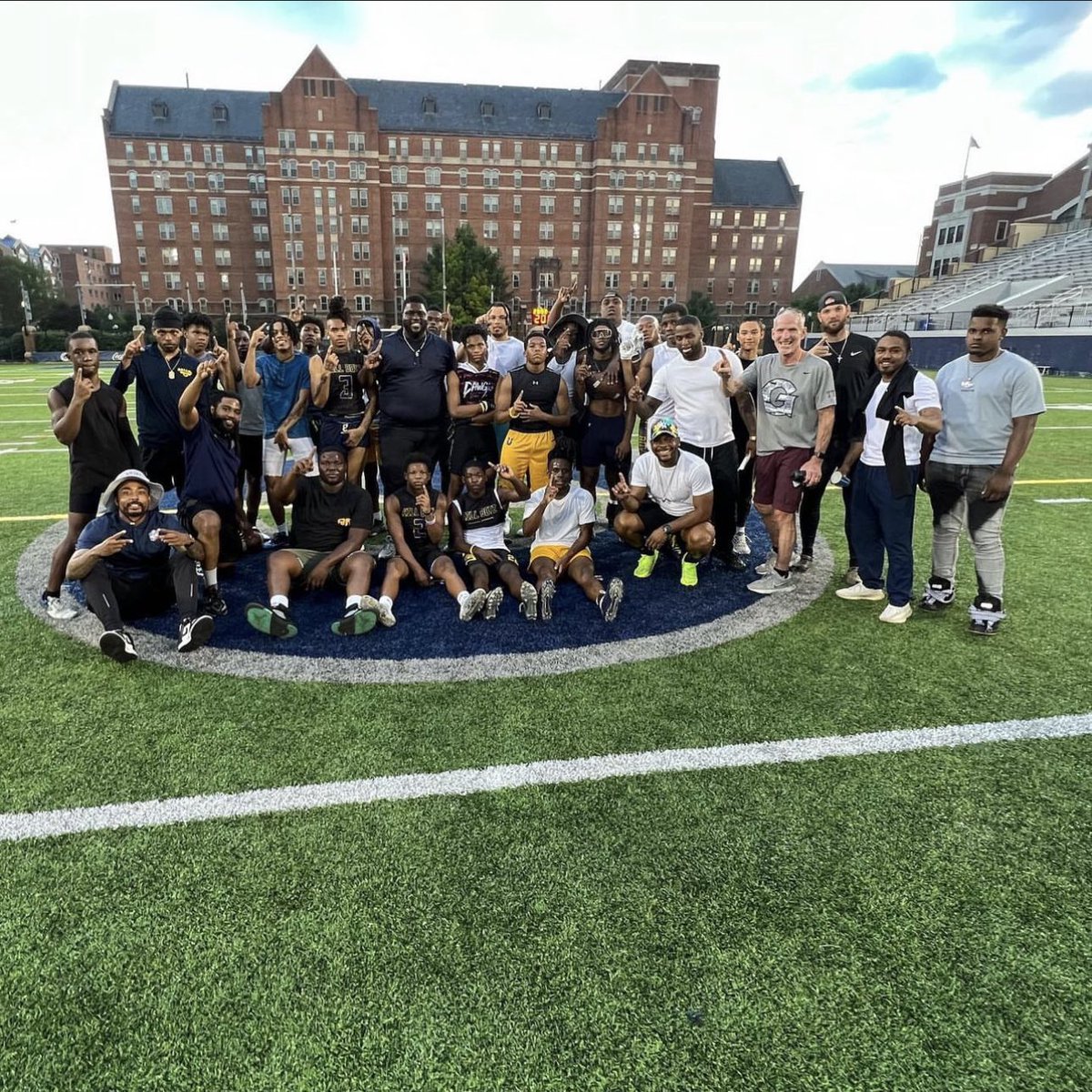 Your Georgetown @HoyasFB “Defend The District” 7 on 7 Tournament Champs! Great Day For Ballou Football #ChooseBallou #🅱️🅱️🅱️