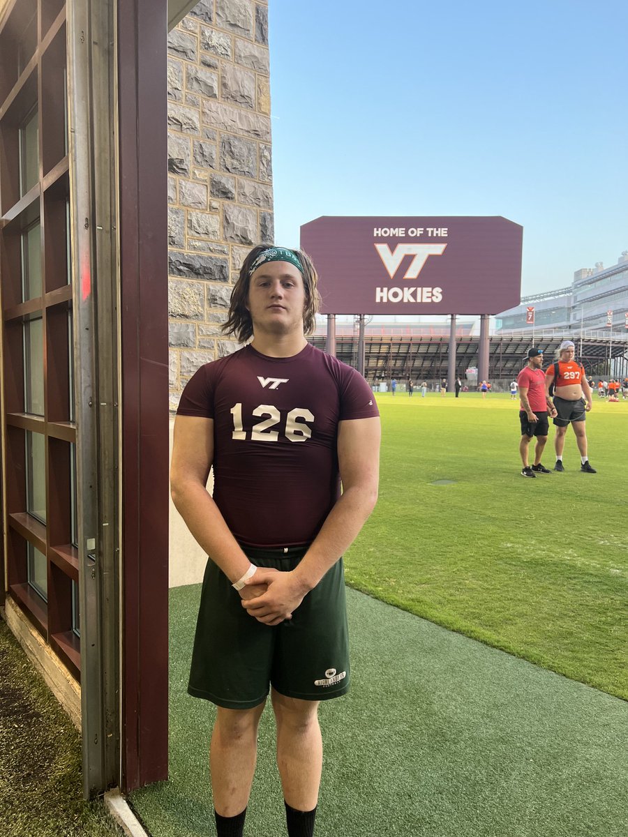 Had a great time at Virginia Tech today! 4-0 in the 1v1s. 4.5 shuttle ⁦<a href="/CoachPrioleauVT/">Pierson Prioleau</a>⁩ ⁦<a href="/jcprice59/">JC Price</a>⁩
