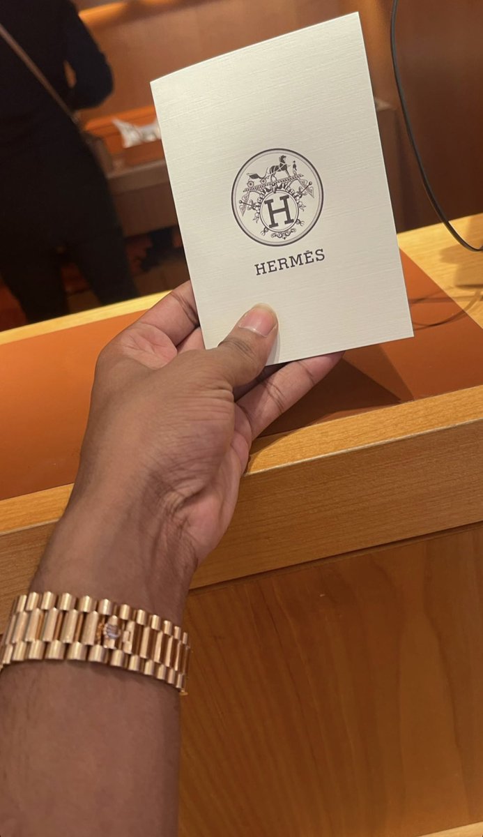 Buy your girl some Hermes slides, summer is here.