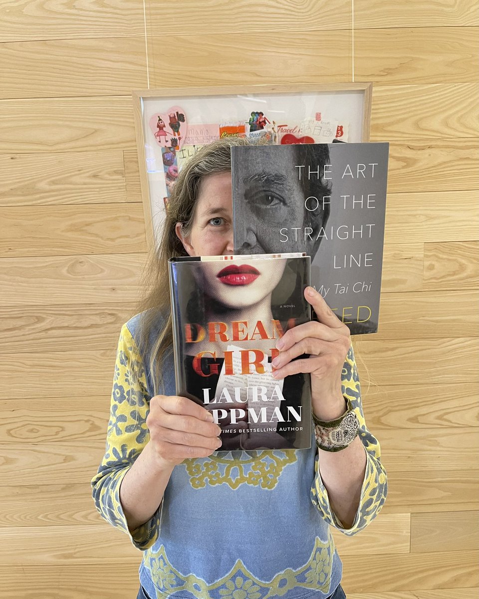 This week flew by! It’s #BookfaceFriday once again.

#ImagineMore at the library this weekend! ❤️📚